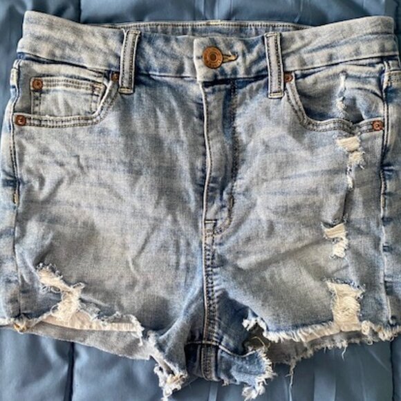 AE Next Level High-Waisted Ripped Denim Short Short size 4 - Picture 4 of 8